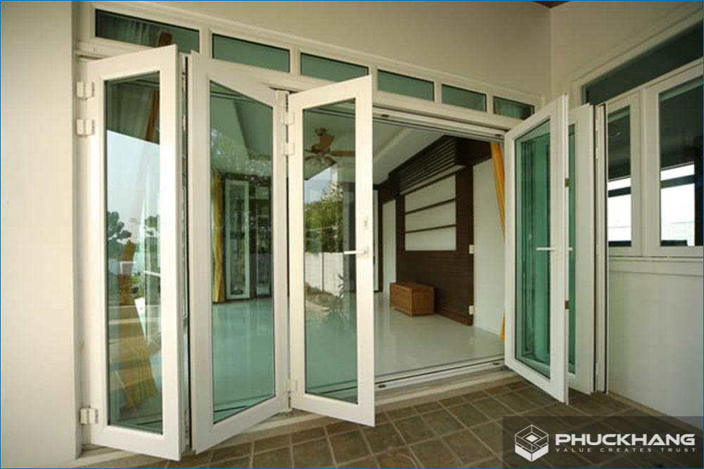 mẫu cửa nhựa lõi thép 4 cánh xếp trượt