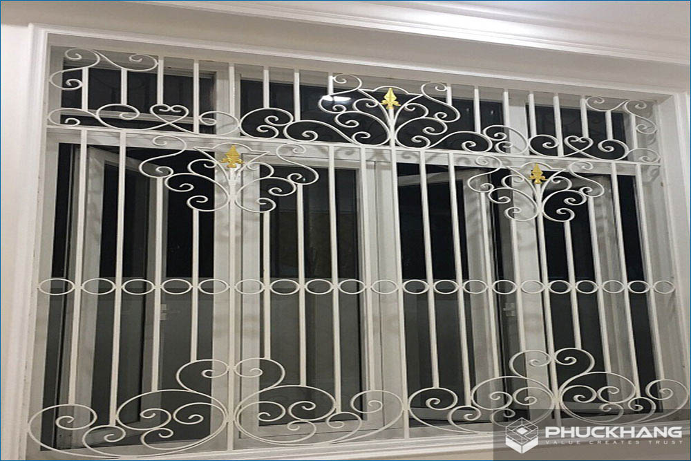 khung bảo vệ cửa sổ 9