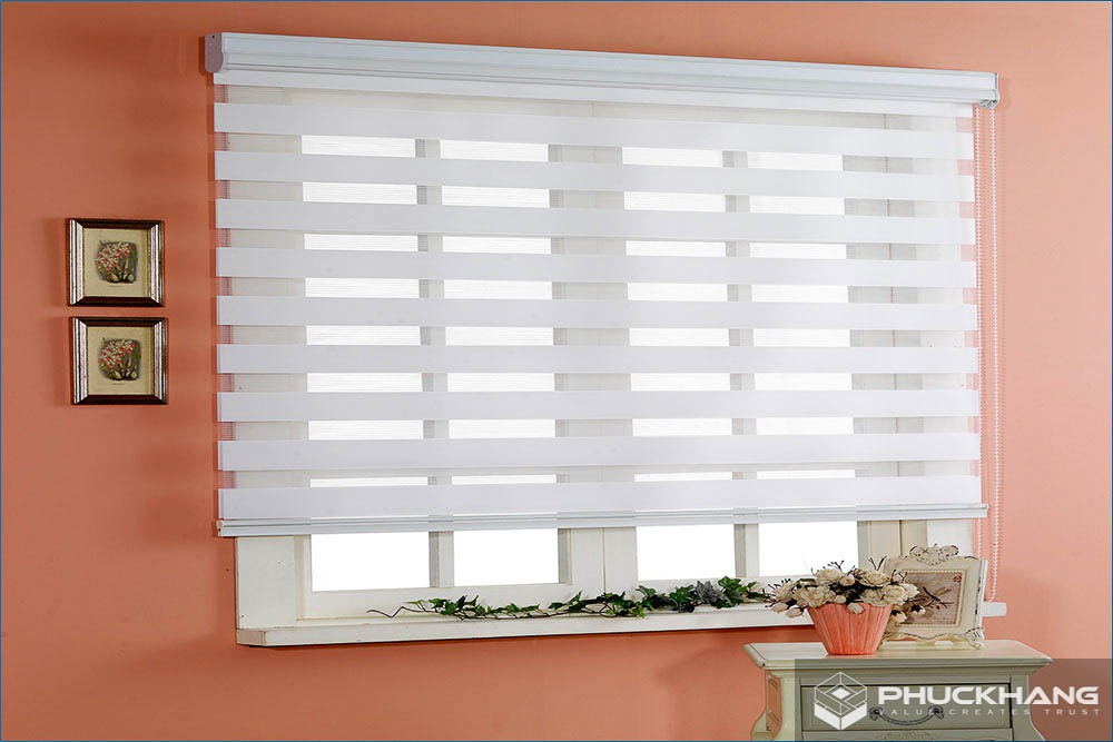 rèm cầu vồng trang trí
