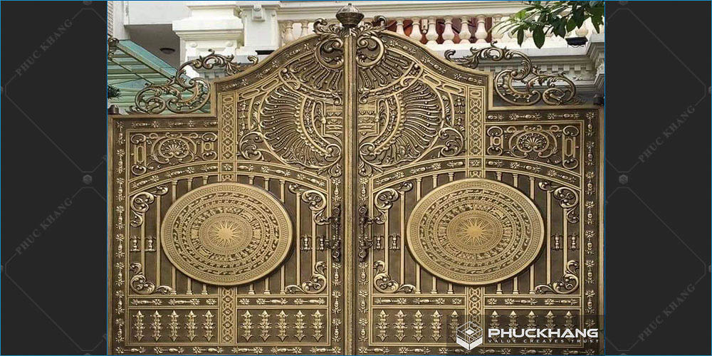 cổng nhà nhôm đúc đẹp