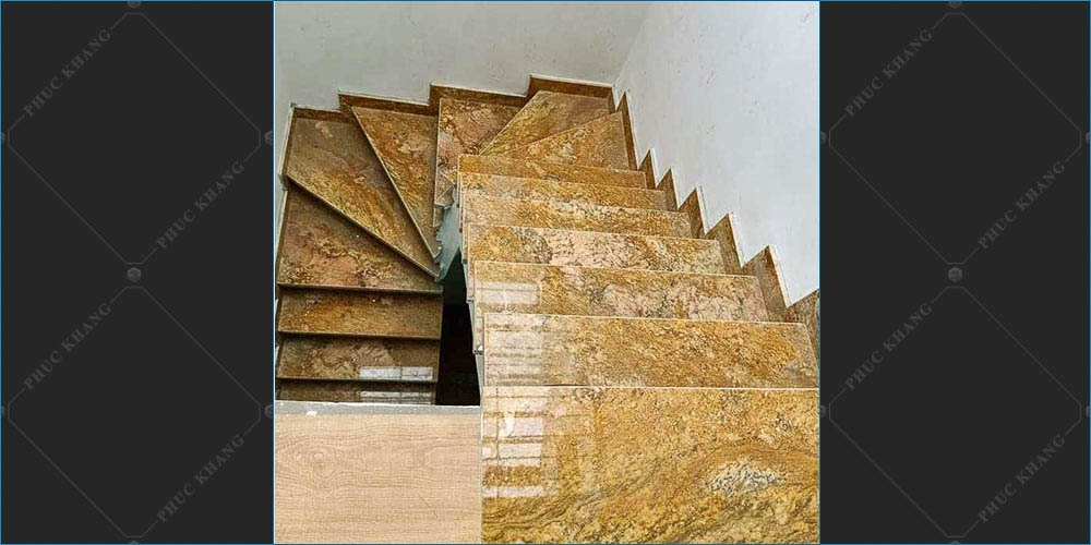 đá hoa cương vàng ốp cầu thang