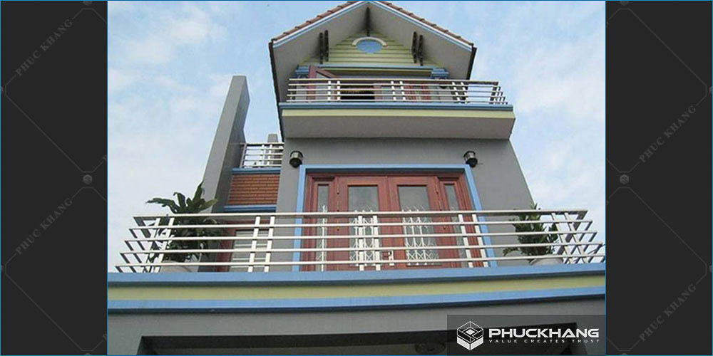 lan can ban công inox hộp 304