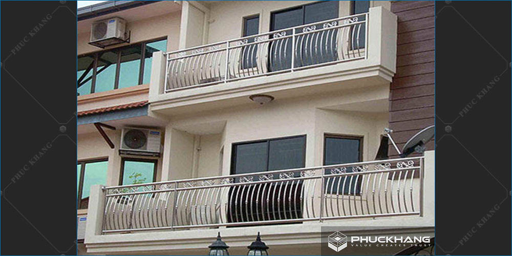 lan can ban công inox 304 tròn ngoài trời