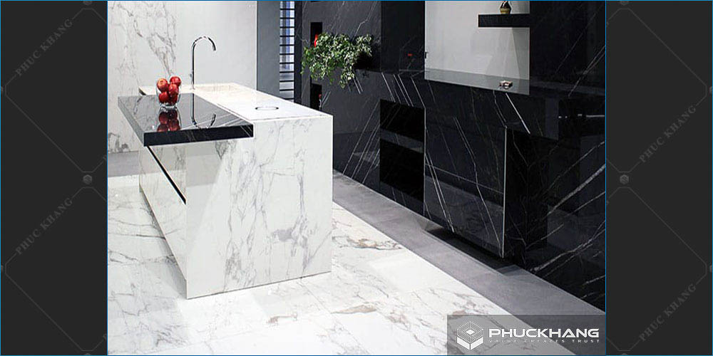 gạch ốp tường bếp giả đá