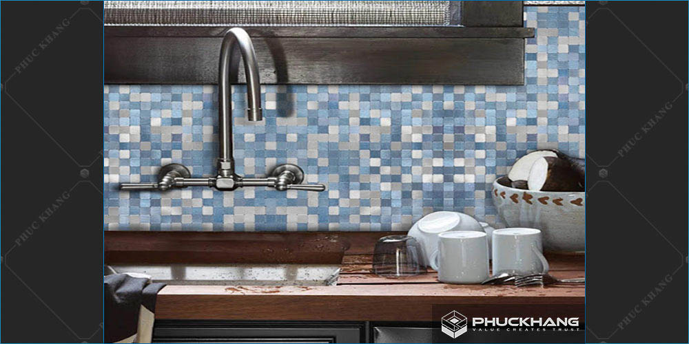 gạch mosaic ốp tường bếp