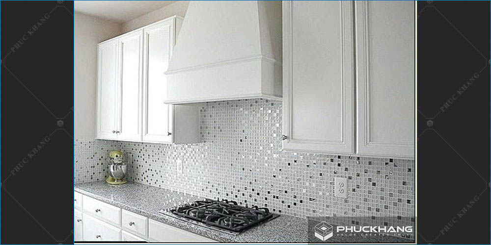 gạch mosaic ốp tường bếp
