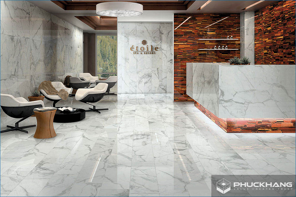 gạch ốp tường đụng trần phòng khách