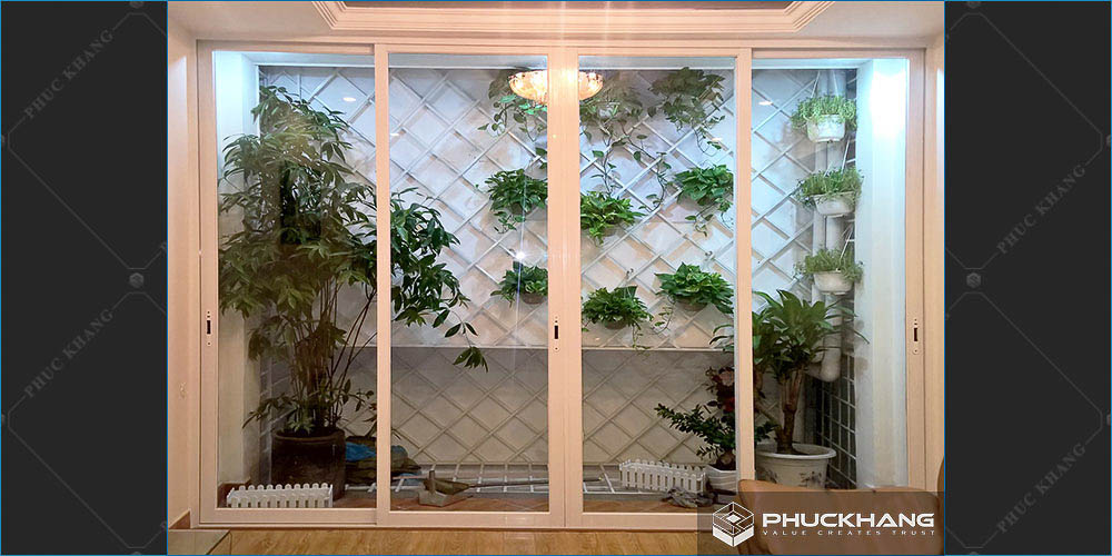 cửa nhôm xingfa trắng