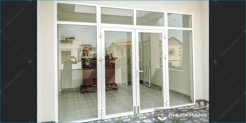 cửa nhôm xingfa trắng