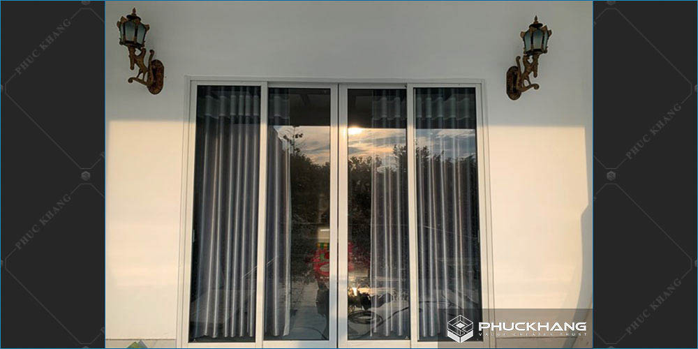 cửa nhôm xingfa trắng