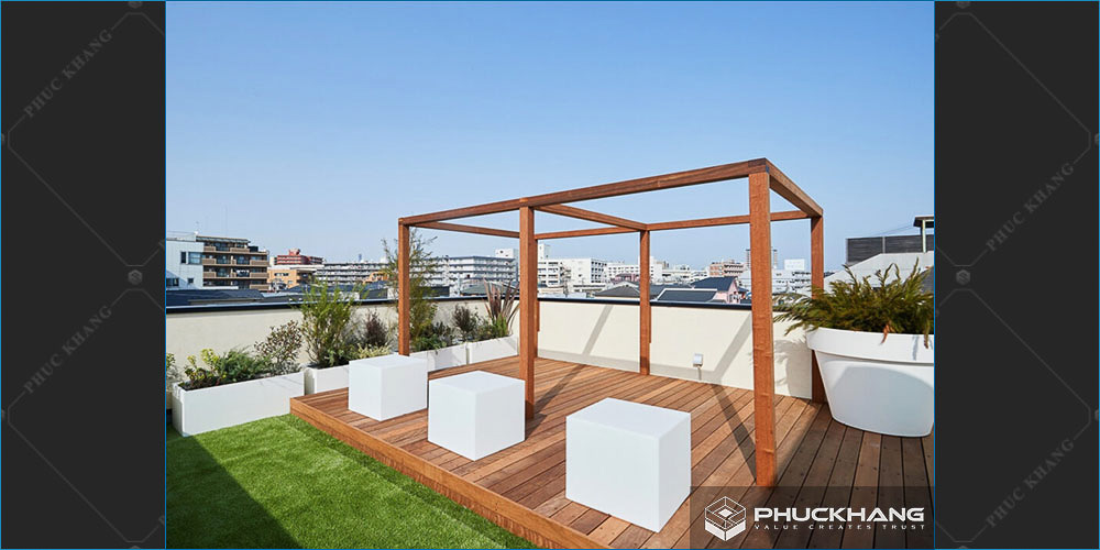 mẫu thiết kế sân thượng nhà phố